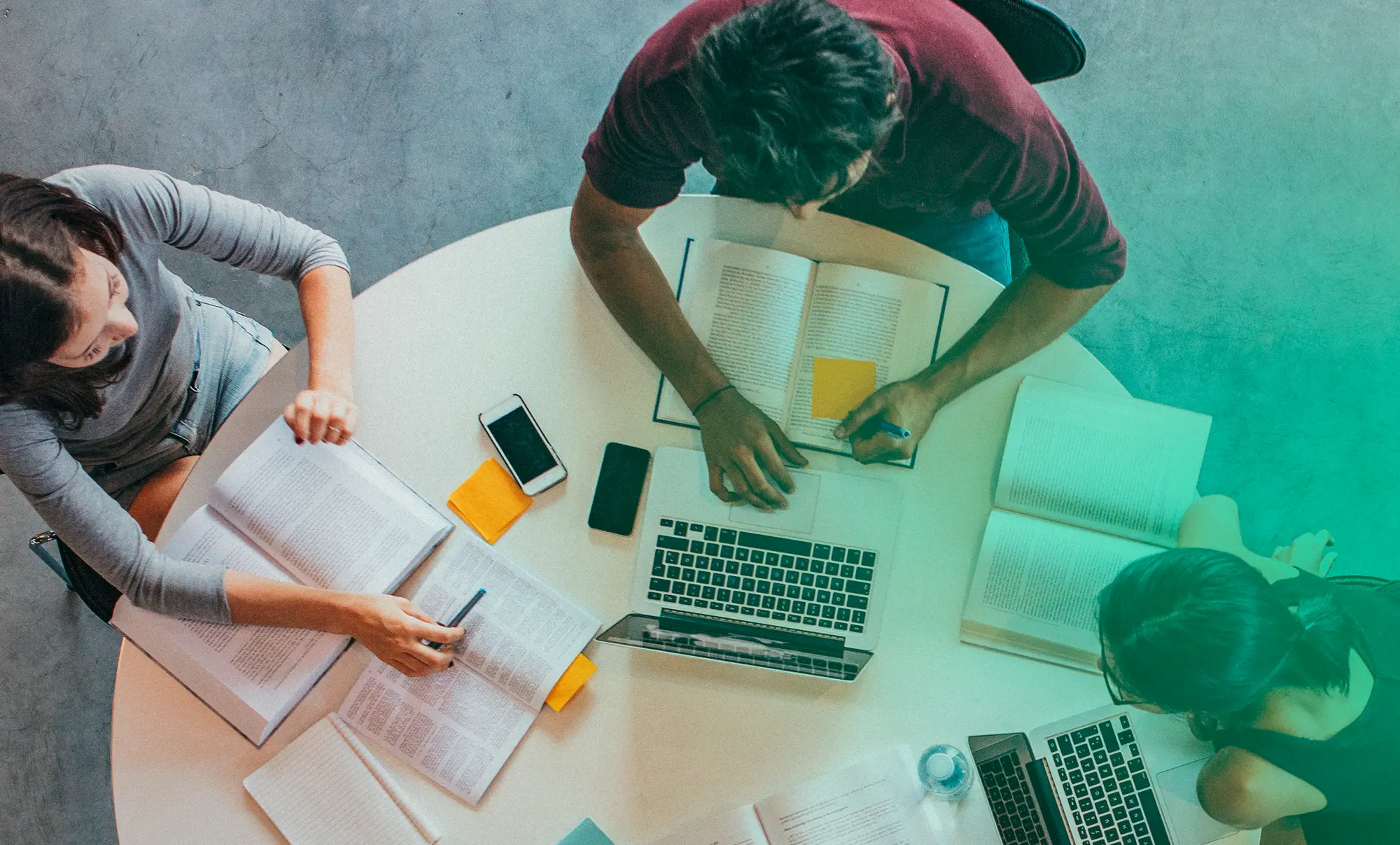 Ci2030 abre becas para curso «Comunicación de la ciencia en inglés» 2025
